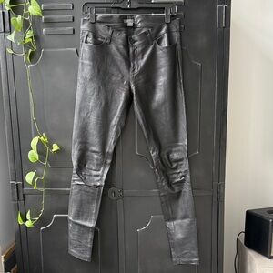 Vince Women’s Black Real Leather Low-Rise Skinny Jeans, fits like size 6